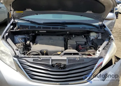 2013 Toyota Sienna Le из США, поврежденный, VIN 5TDKK3DC9DS347385